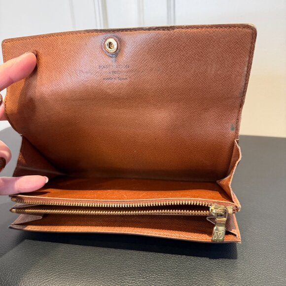 Authentic Louis Vuitton Portefeuil Sara Bi-fold Long Mono Wallet COA incl. - Picture 6 of 10